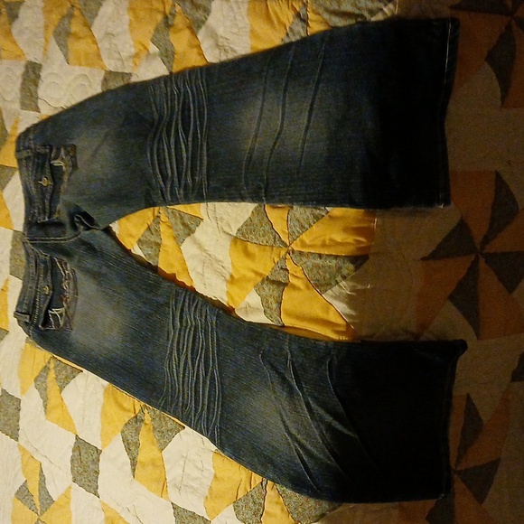 Jeans - Picture 3 of 3